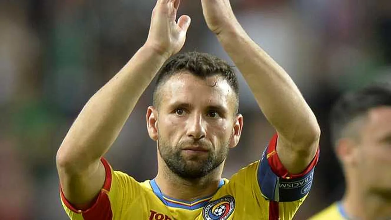 Răzvan Raț a agățat ghetele în cui!