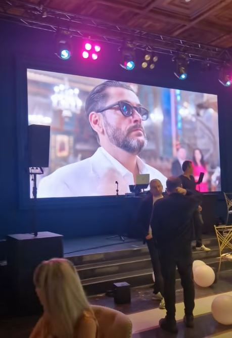 Cezar Ouatu și-a botezat fetița! Primele imagini de la eveniment