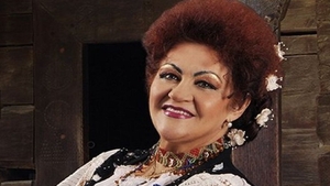 Blestem, ghinion sau praguri in viata? O celebra cantareata a trecut de trei ori pe langa moarte!