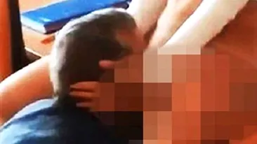 Doi profesori au facut SEX in scoala! Totul a fost FILMAT de un ELEV