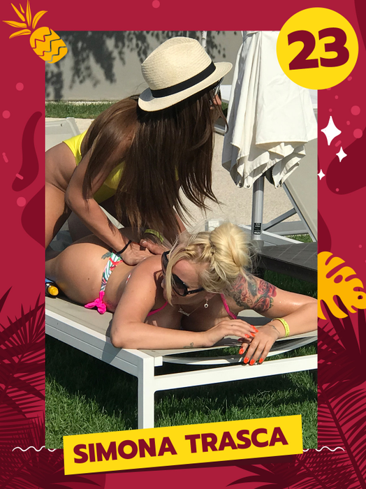 Roxana Vancea, Daniela Crudu, Andreea Bănică și Bianca Drăgușanu, numai bune de pus în ramă. TOP Bunăciuni care s-au dat cu loțiune, s-au așezat pe șezlong și…