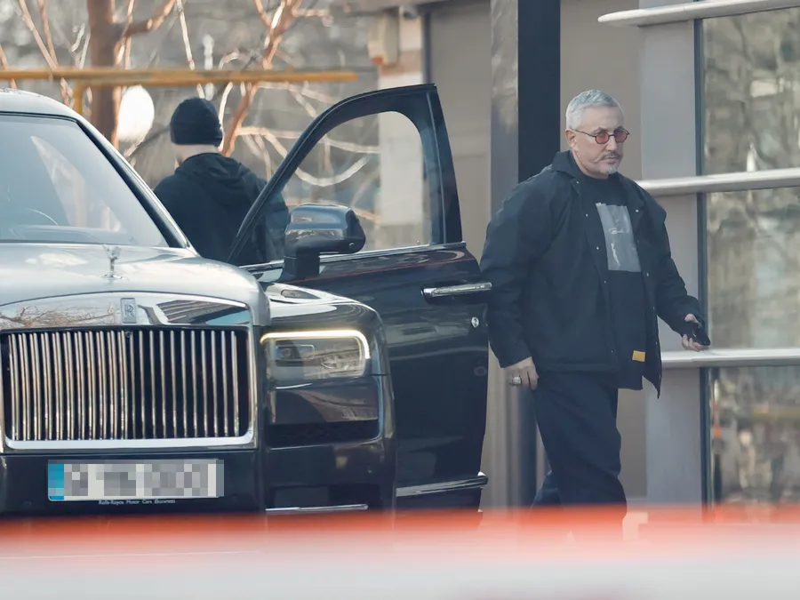 Joshua Castellano demonstrează că regilor nu le cade coroana la primul război