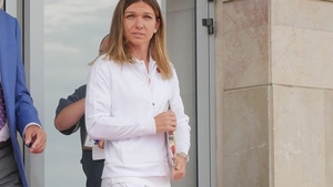 Simona Halep a crezut că nu vede bine. Cu ce a așteptat-o un fan pe Aeroportul Otopeni  
