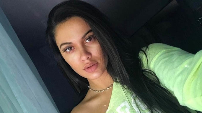 Betty Salam şi-a schimbat look-ul! Cum arată acum fiica lui Florin Salam