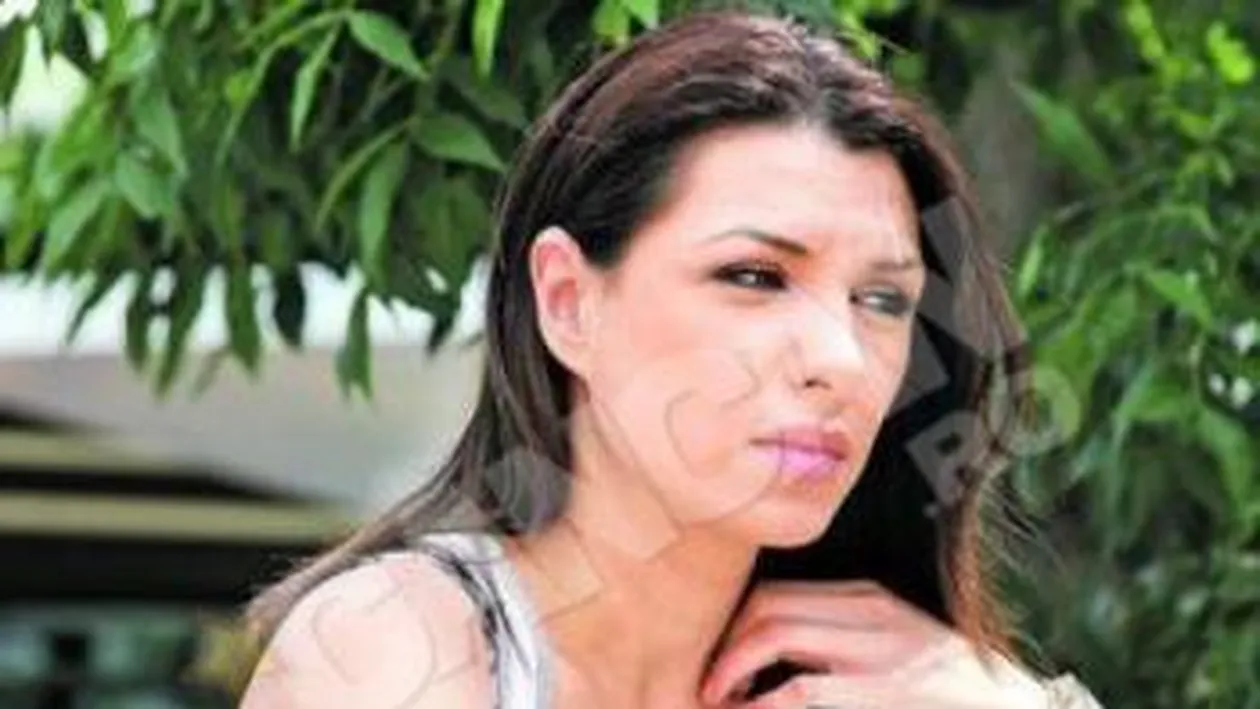 Oare sotul ei ce zice? Sorana scoate un nou album in colaborare cu fostul iubit. Vezi ce proiecte mai are pentru aceasta toamna!