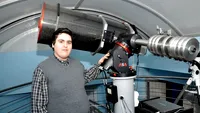 Acest adolescent de 16 ani din Galaţi a descoperit o nouă stea! Părinţii i-au amenajat un mic observator astronomic, iar apoi...