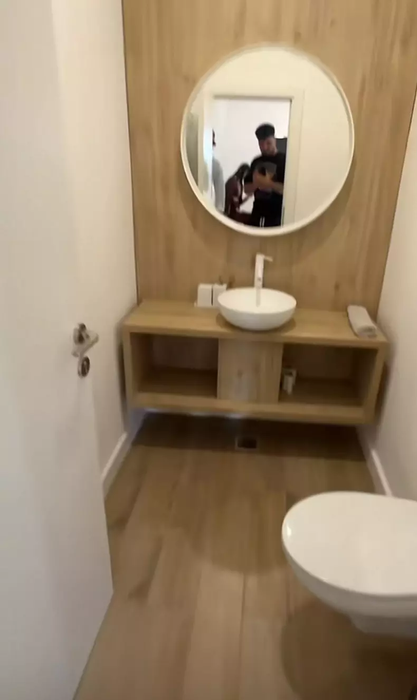 Cum arată vila lui Marcel de la Insula Iubirii. Casa are piscină, saună și o curte imensă: ”Aici e un view superb ca sa vezi ”sumpsetul””