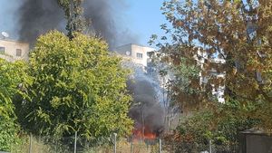 VIDEO. Incendiu în centrul Bucureștiului, în apropierea Parchetului General și a sediului SRI