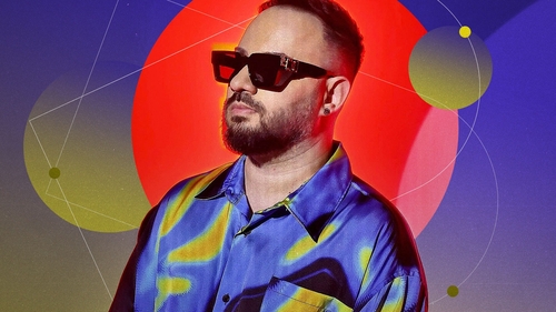Război total între un artist celebru și fostul manager! Cântărețul vrea despăgubiri de 100.000 €: „M-am îmbolnăvit de diabet pe fondul supărării și al stresului”