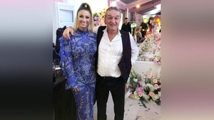 Cât a costat rochia purtată de Anamaria Prodan la nunta fiicei lui Gigi Becali! A pus în plic peste 10.000 de EURO