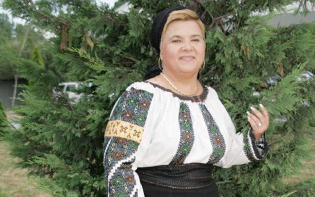 Şi-a tăiat stomacul şi a slăbit 40 de kilograme. Povestea unei cunoscute cântăreţe din România. “Părinţii au decedat în urma unor…”