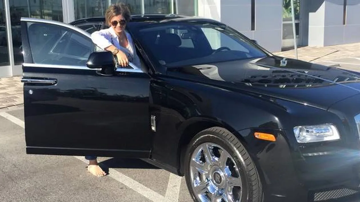 Cadou de sute de mii de euro pentru Anamaria Prodan! “Multumesc pentru toate cadourile superbe pe care mi le faci!”