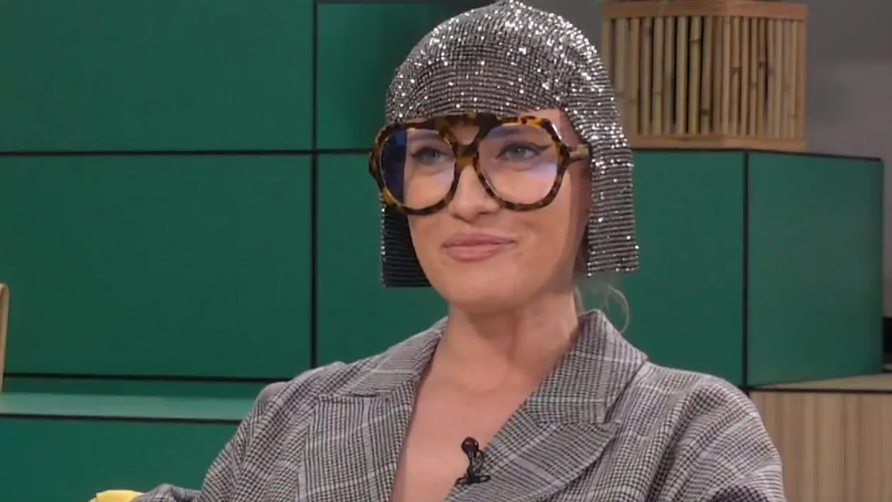 Iulia Albu, acidă la adresa fostului soț: „Pentru viaţa mea nu consider definitorie acea perioadă!”