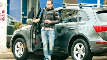 Maruta si Happylica, de nedespartit! Poarta mereu dupa el vesta din canapea