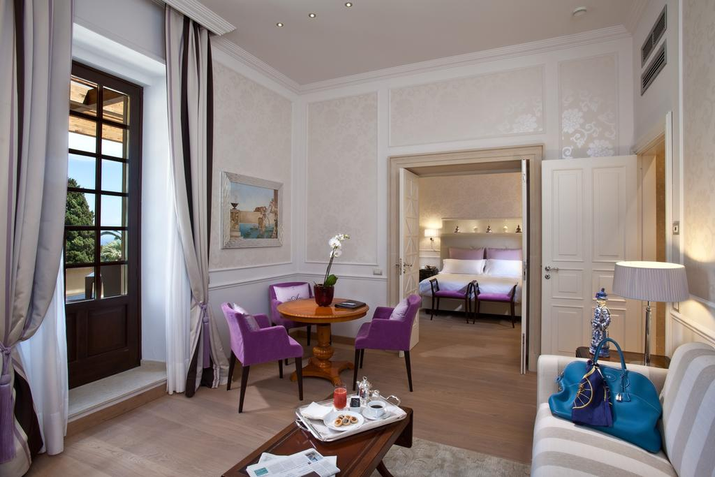 Așa arată hotelul de 5 stele unde s-a relaxat edilul Sectorului 5. O cameră în hotelul de 5 stele costă aproximativ 1000 de euro