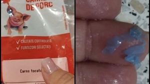 O gospodină din Iași a cumpărat carne tocată, dar în pachet se ascundea o surpriză. Ce descoperire revoltătoare a făcut femeia