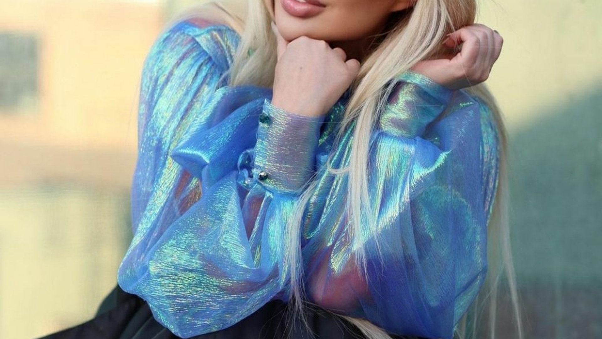 O recunoști? Uite cum arăta Barbie de România în copilărie. FOTO EXCLUSIV!