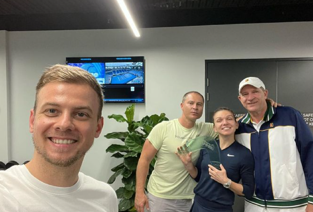 S-a aflat ce a făcut Simona Halep după ce a câștigat turneul Melbourne Summer. Imagini de colecție cu sportiva