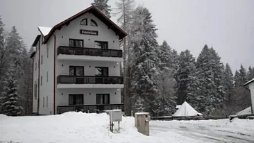 Ce a găsit o familie în vila din Predeal unde s-a cazat. Tatăl a ajuns de urgență la spital: Putea să aibă o reacție cu sufocare