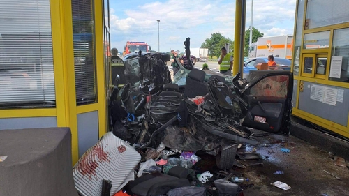 VIDEO. Carnagiu pe autostradă, în Croația. Un BMW întră cu 150 km/h într-o Skoda și strivește familia unui celebru antrenor de tenis