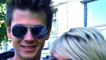 Ce frumos! Sore are parte de rasfat in fiecare dimineata din partea iubitului ei! Afla ce tratament ii ofera!