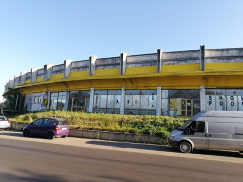 Stadionul Municipal din Bacău, fost ”Dumitru Sechelariu”, a ajuns de nerecunoscut