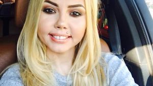 Denisa Manelista, cerută în căsătorie. "Am primit un telefon dar, din păcate, acel domn avea 70 de ani!"