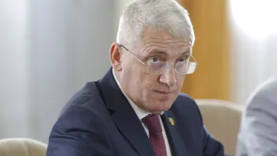 Ca la club în birourile AEP. Țuțuianu: „Și-au adus narghilea și tot ce era necesar să se simtă bine în timpul programului”