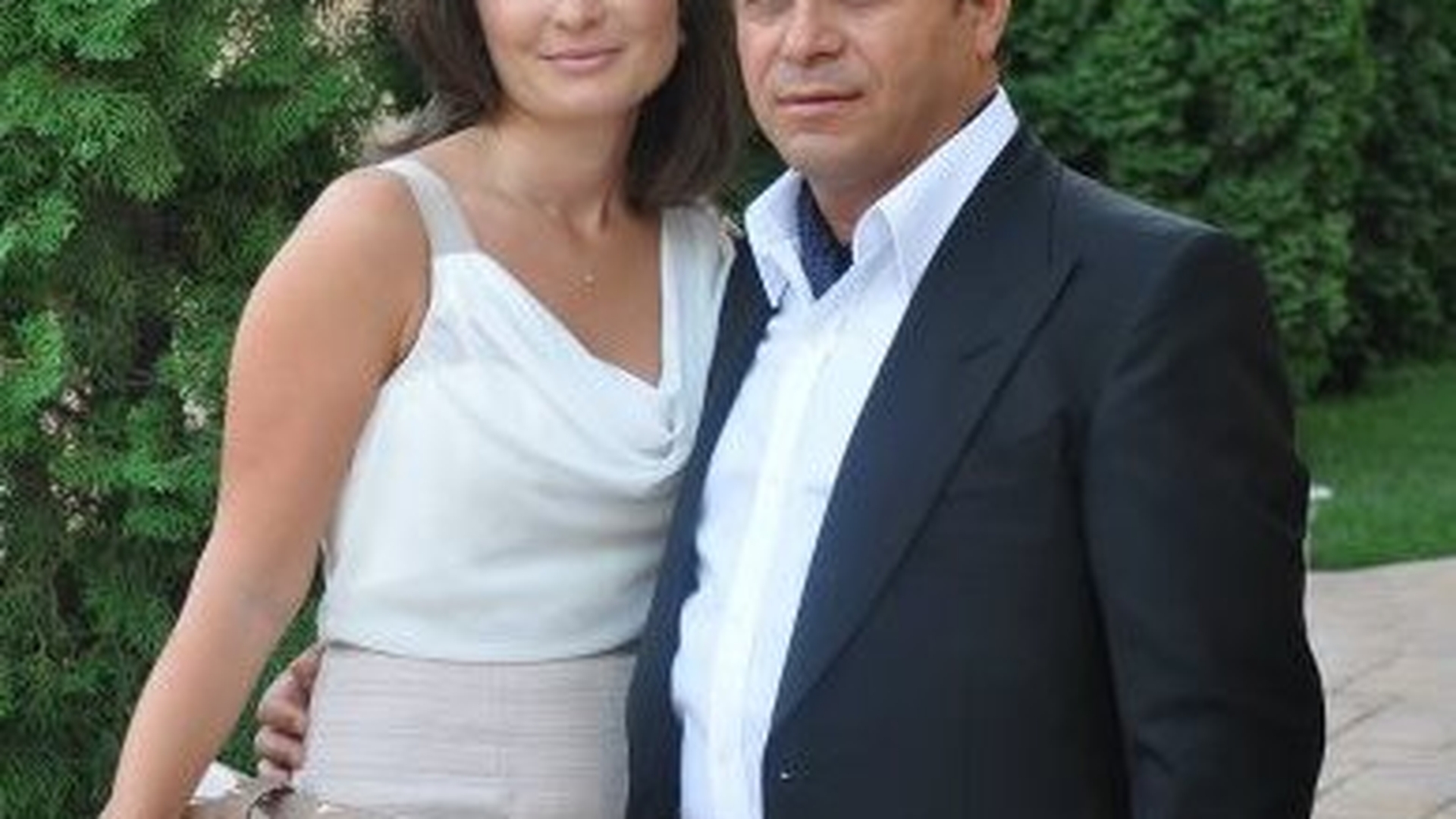 “Regele vagoanelor” este spaima doamnelor! Milionarul Gruia Stoica a scos... trei femei pe ringul de dans
