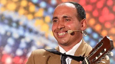 Gigel Frone, mini-Banderas de la Romanii au talent, traieste cu 350 de lei pe luna, pensie de handicap! Imparte pliante si a avut o emisiune la TV!