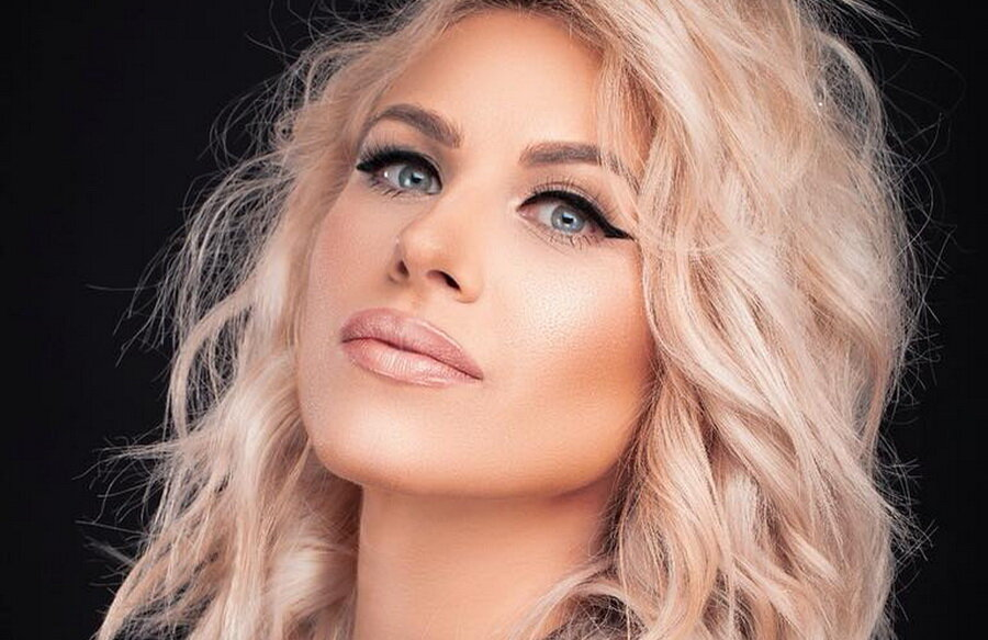 Amna a trecut peste divorț: ”Sunt bine acum pentru că eu…”