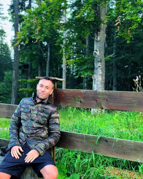 A MURIT. Cosmin Olăroiu, mesaj sfâșietor după ce a pierdut o persoană importantă