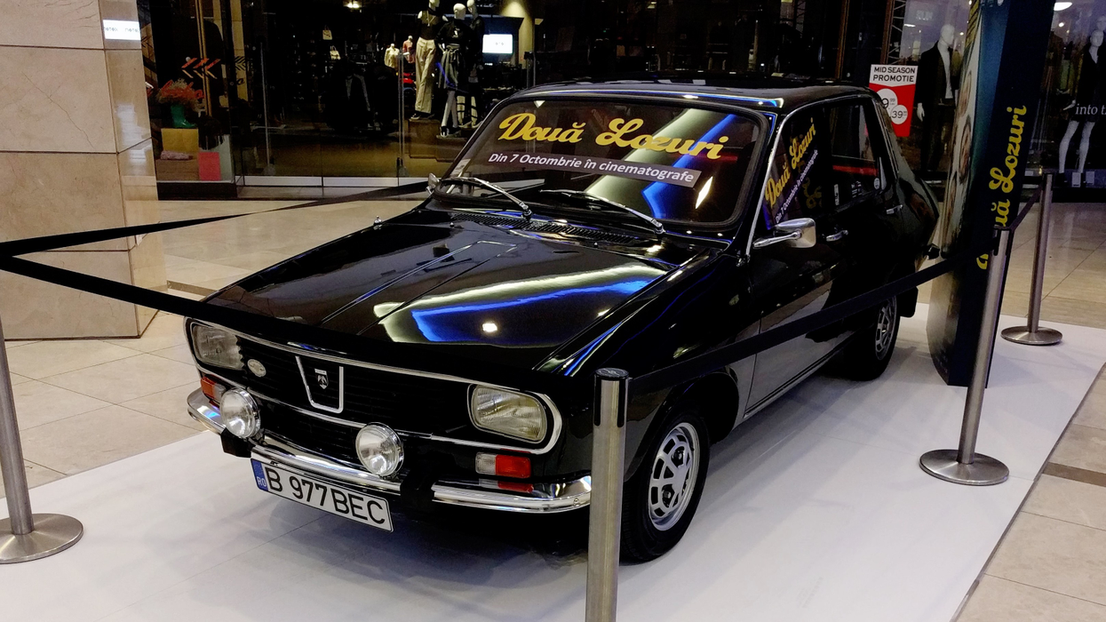 DRAGOŞ BUCUR şi ALEXANDRU PAPADOPOL au ajuns cu maşina în… mall! Cum arată automobilul şi ce s-a întâmplat de fapt