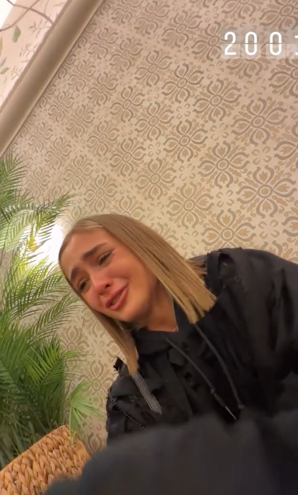 Primele imagini cu Iuliana Beregoi și Andreea Bostănică după bătaia din restaurant. Urmările scandalului din Chișinău