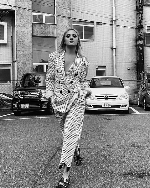 Alexandra Stan va deveni în curând mămică? Ce a declarat artista în direct la TV: „Da, îți fac un nepoțel”