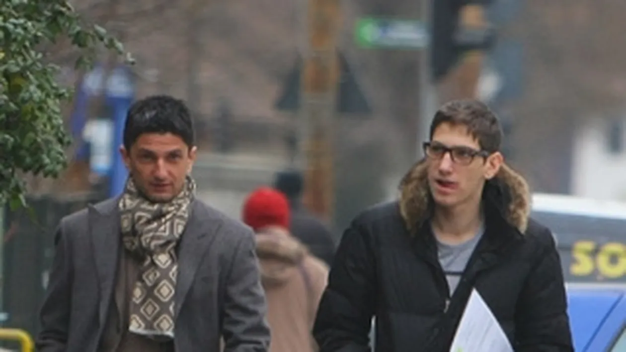 Matei si-a pus parintele pe drumuri. Afaceri intre Lucesti, buletin de Bucuresti