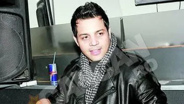 Jean de la Craiova face orice sa-si ia masina mult visata! Ar da un regat pentru un Range Rover