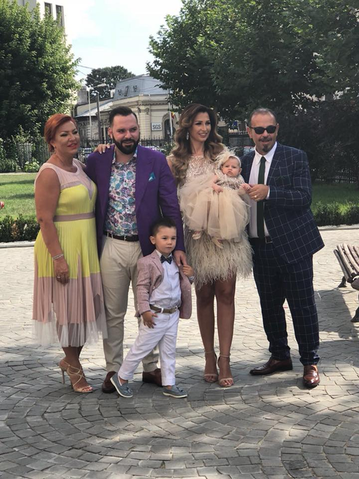 Andra și Cătălin Măruță au botezat-o pe nepoata lui Cristian Popescu Piedone