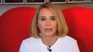 În ce ipostază a fost surprinsă Andreea Esca, de către șoferul ei personal. Imaginile au devenit virale