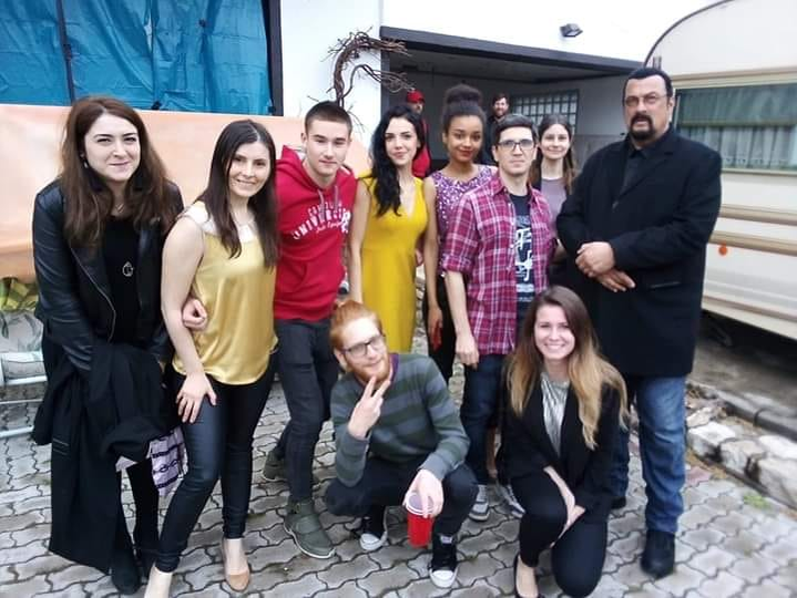Steven Seagal filmează la Izvorani cea mai nouă peliculă a sa: Single Man