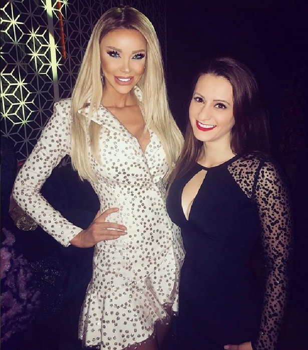În copilărie, Bianca Drăguşanu a fost obraznică! Prezentatoarea a spus ce rodea când era mică: „Stăteam în genunchi şi…”