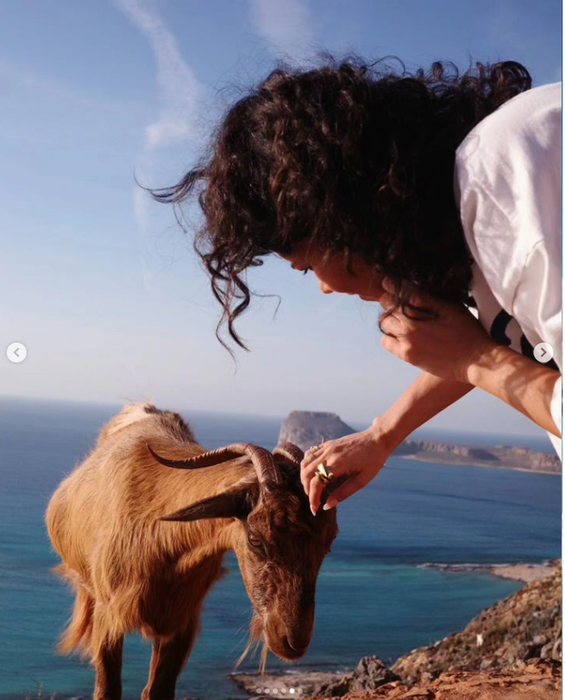 Inna, de ziua sa, în Grecia. (SURSA FOTO: INSTAGRAM.COM)