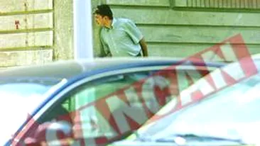 De cine fuge profesoara?