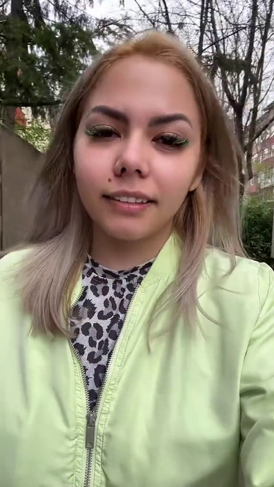 Mariana, tânăra care seamănă izbitor cu Denisa Răducu (Foto: Captură Video)