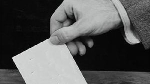 În două secţii din Cluj nu a votat nimeni până la ora 10.00! În alta din Bistriţa au votat doar două persoane