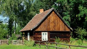 Țara în care românii își cumpără case și cu 10.500 euro. Bonus: nu ai nevoie de cetățenie