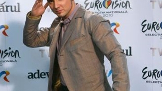 David Bryan,solistul trupei Hotel FM, unul dintre cei mai sexy barbati de la Eurovision