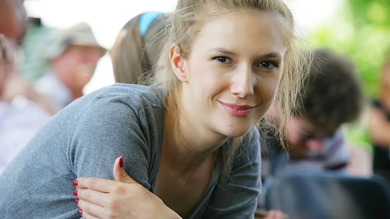 Adela Popescu, schimbare de look spectaculoasa. Sotul ei a ramas masca!