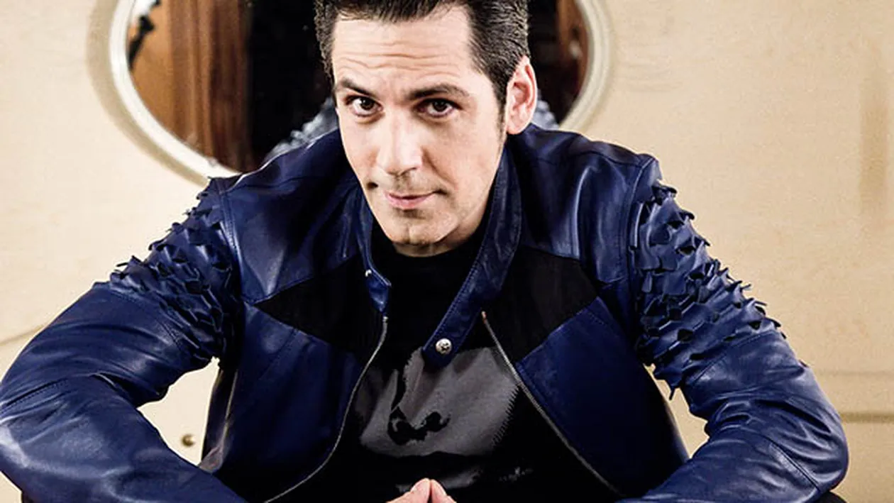 A dat cartile pe FATA! Ea este BLONDA CELEBRA de care s-a indragostit Stefan Banica Jr. Interpretul a recunoscut tot!