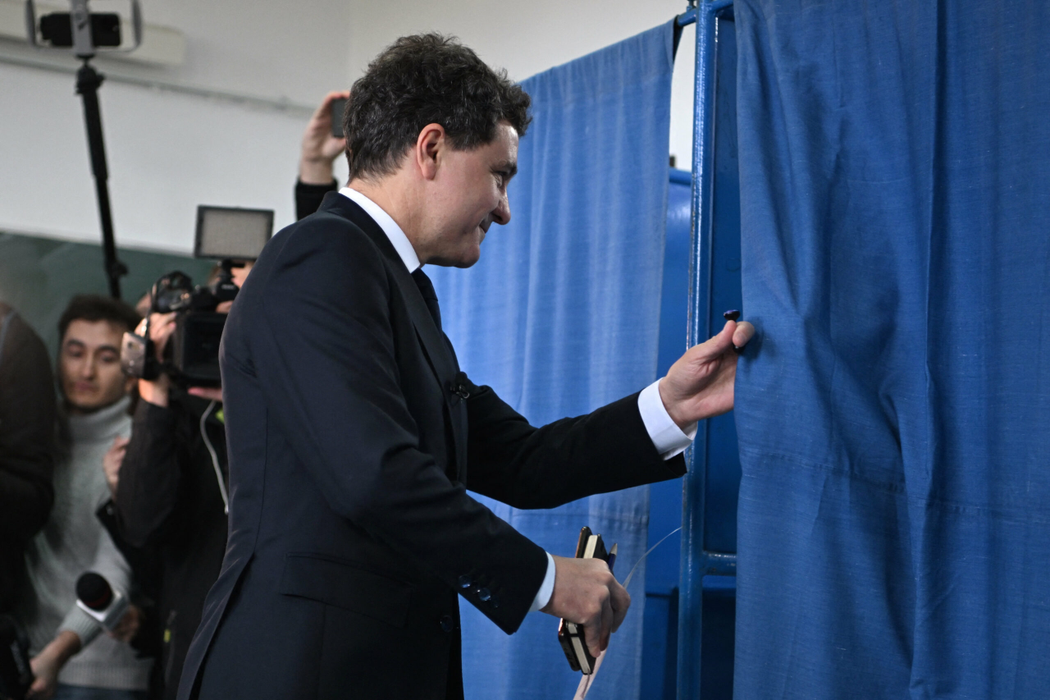 FAGARAS, ROMANIA - MAY 18: Presidential candidate Nicusor Dan casts his vote at a polling station during the second round of the country's presidential election in Fagaras, Romania, 18 May 2025. Alex Nicodim / Anadolu/ABACAPRESS.COM